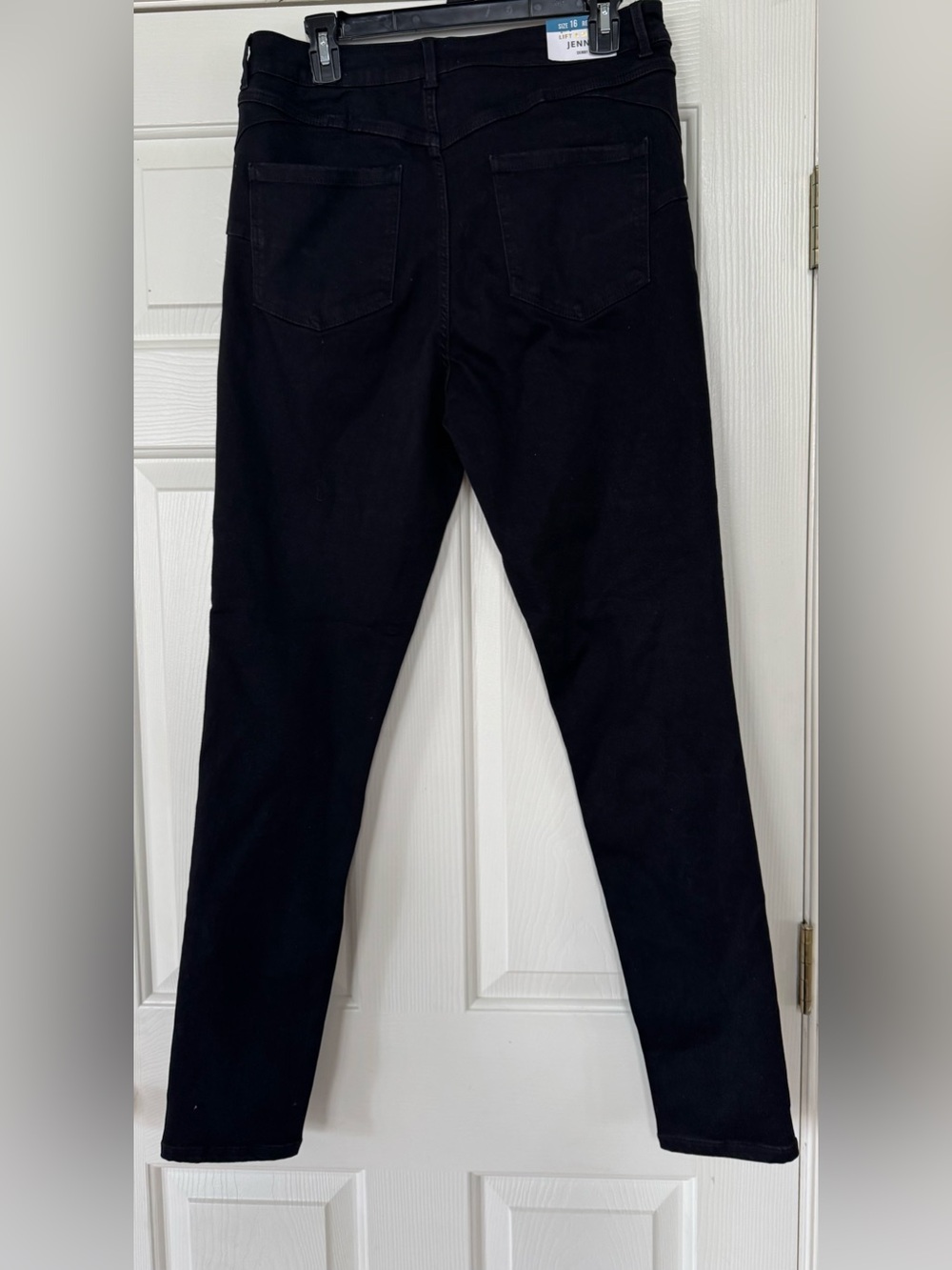 New Look Black Jenna lift and shape Skinny Jeans tag women’s 16 tall NEW - Picture 2 of 6